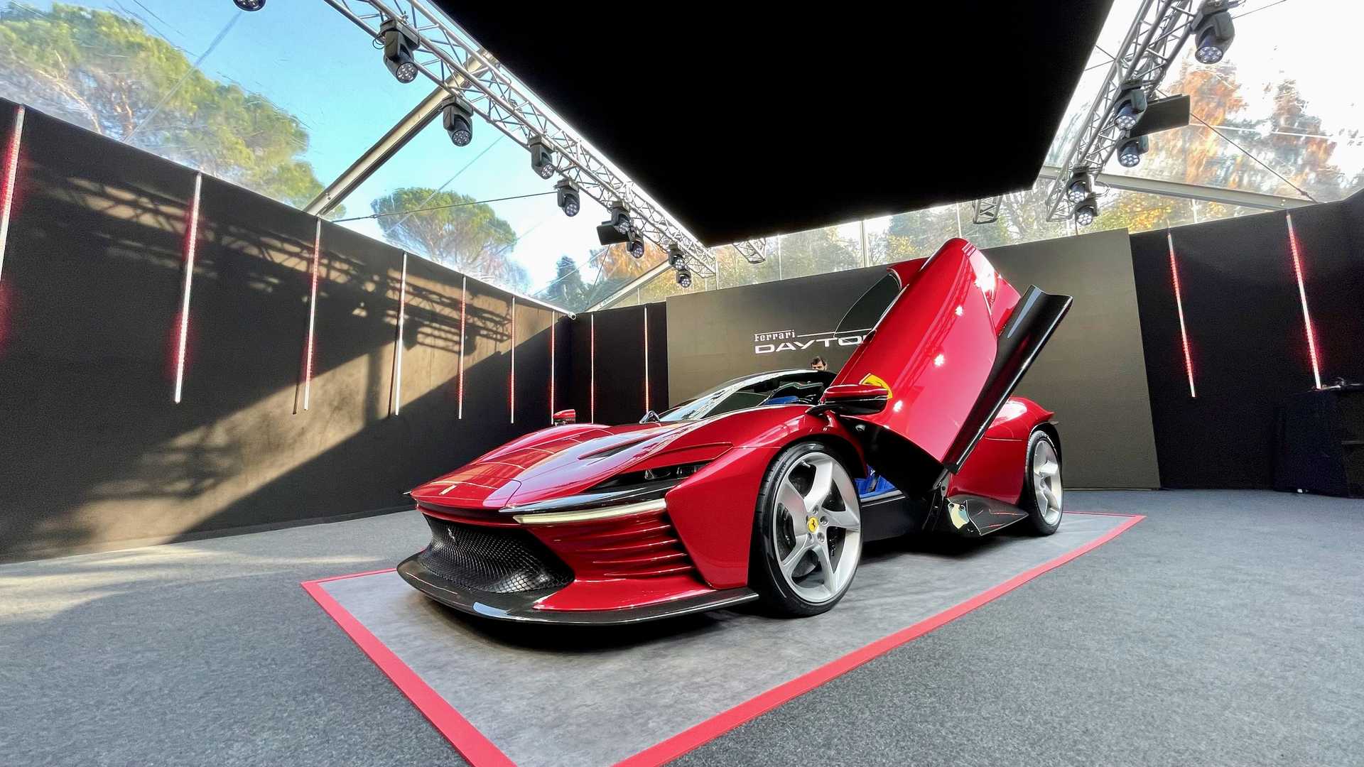 Ferrari 2 млн евролик эксклюзив Daytona SP3 суперкарини тақдим этди (фото)