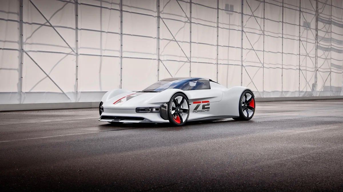 Porsche компанияси Vision Gran Turismo виртуал суперкарини тақдим этди