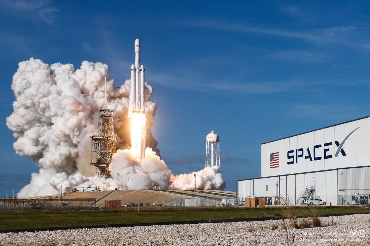 SpaceX йиллик парвозлар рекордини янгилади