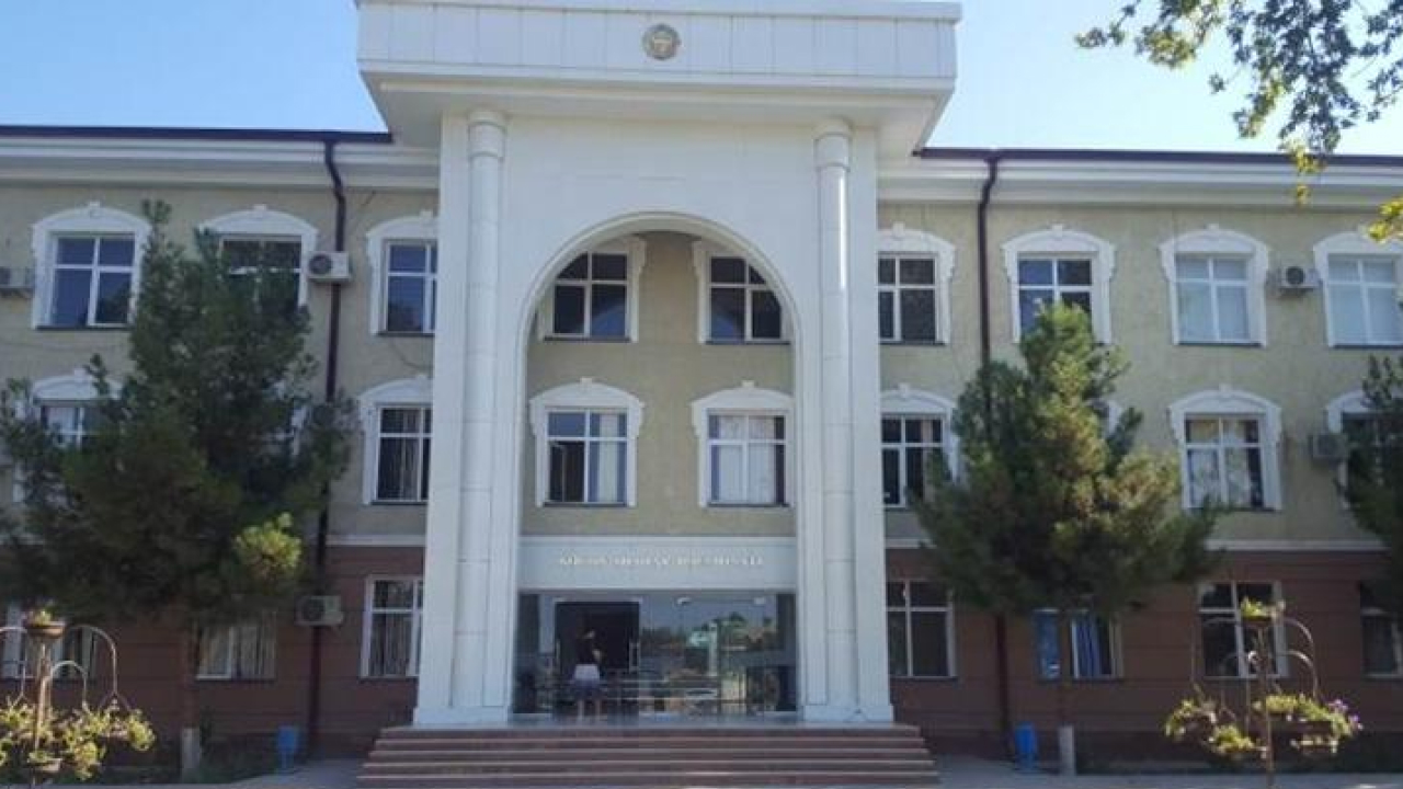 Когон шаҳрида фуқаро савдо дўконини ҳокимликка «беғараз» совға қилди