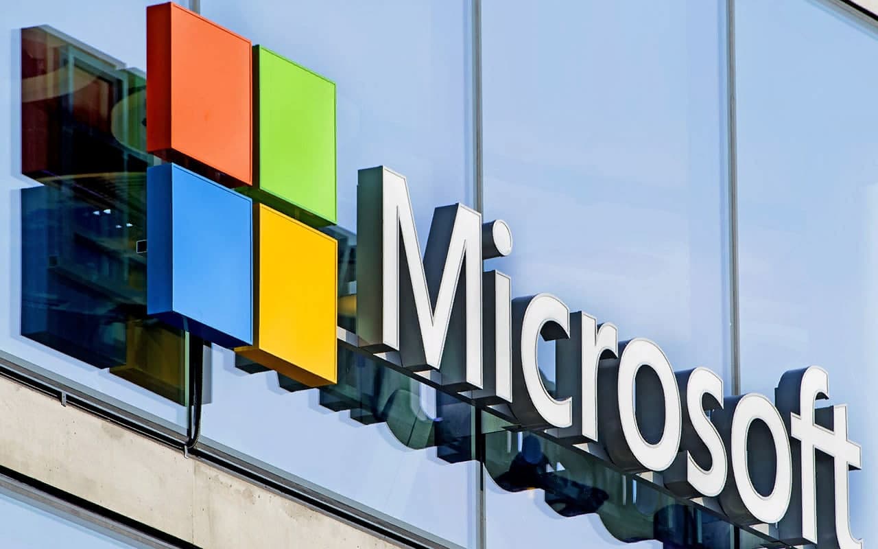 Microsoft’нинг чораклик даромади кутилганидан 800 млн доллар юқори бўлди