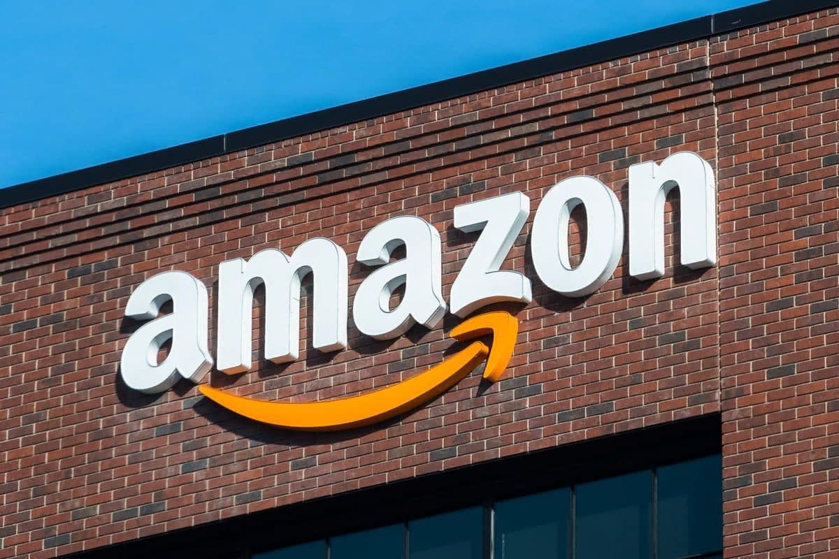Amazon биринчи марта реклама бизнесидан тушган даромадни ошкор қилди