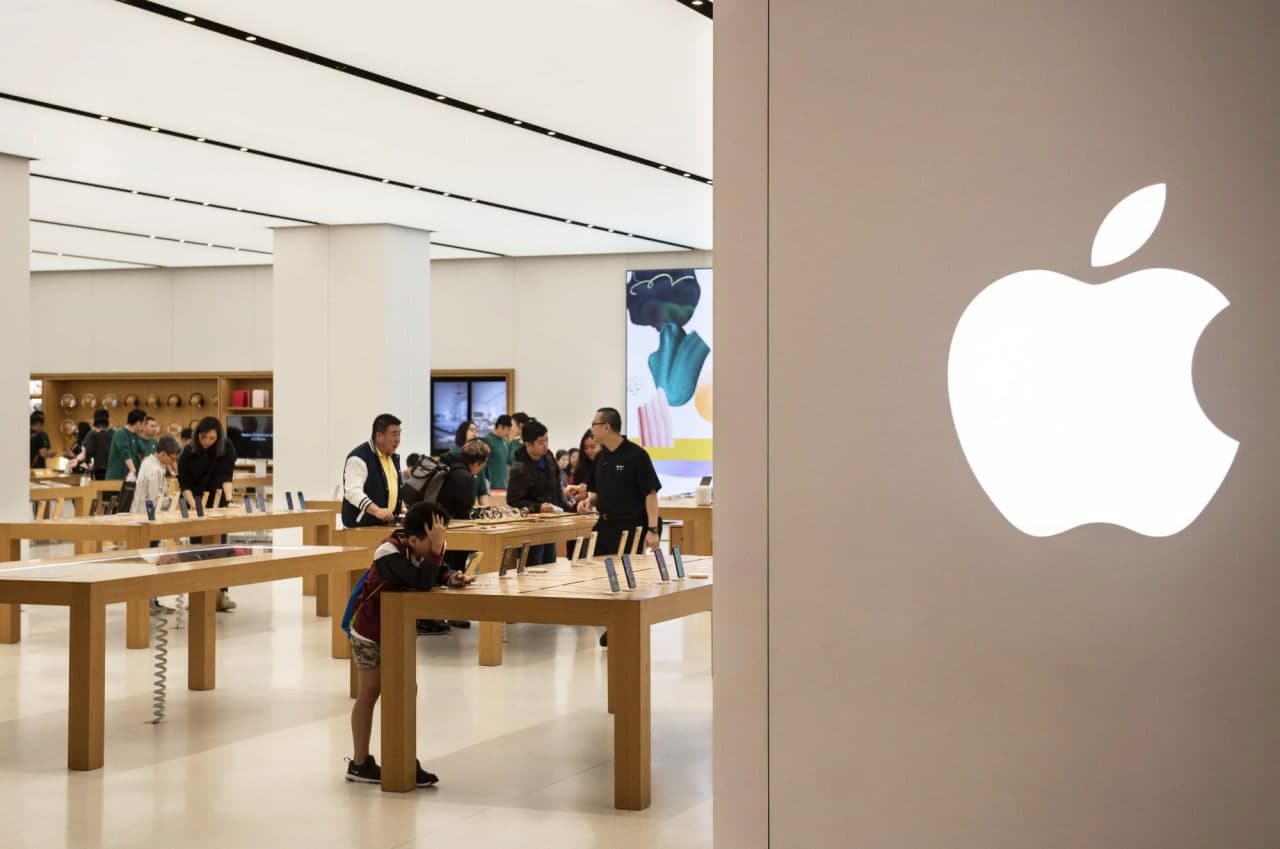 Apple март ойида янги ҳамёнбоп iPhone’ни тақдим этади