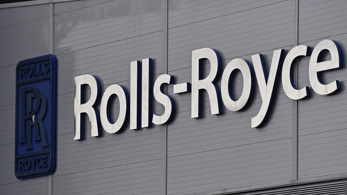 Rolls-Royce 2025 йилга келиб бутунлай электрлаштирилган самолёт чиқаради