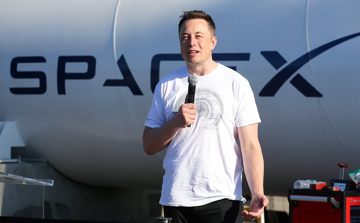 Маскнинг SpaceX компанияси Тонга Қироллигига 50 та сунъий йўлдош станцияларини совға қилди