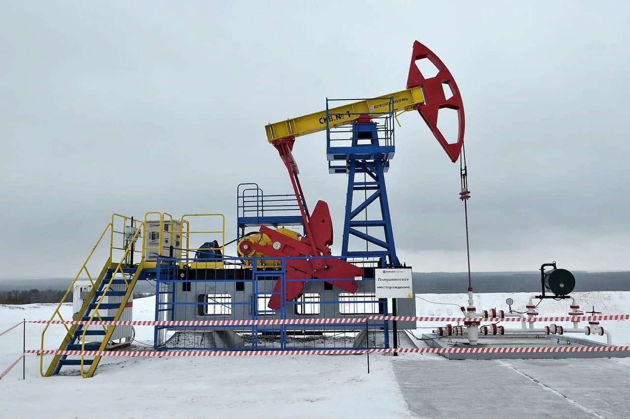 Канада биринчи бўлиб Россия нефтидан воз кечди