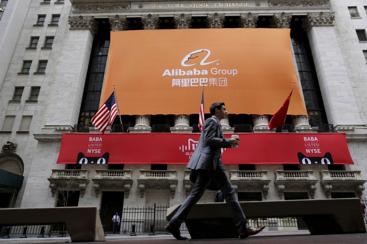 Alibaba акциялари қайта сотиб олиш дастури кучайтирилганидан сўнг 10 фоиздан кўпроқ ўсди