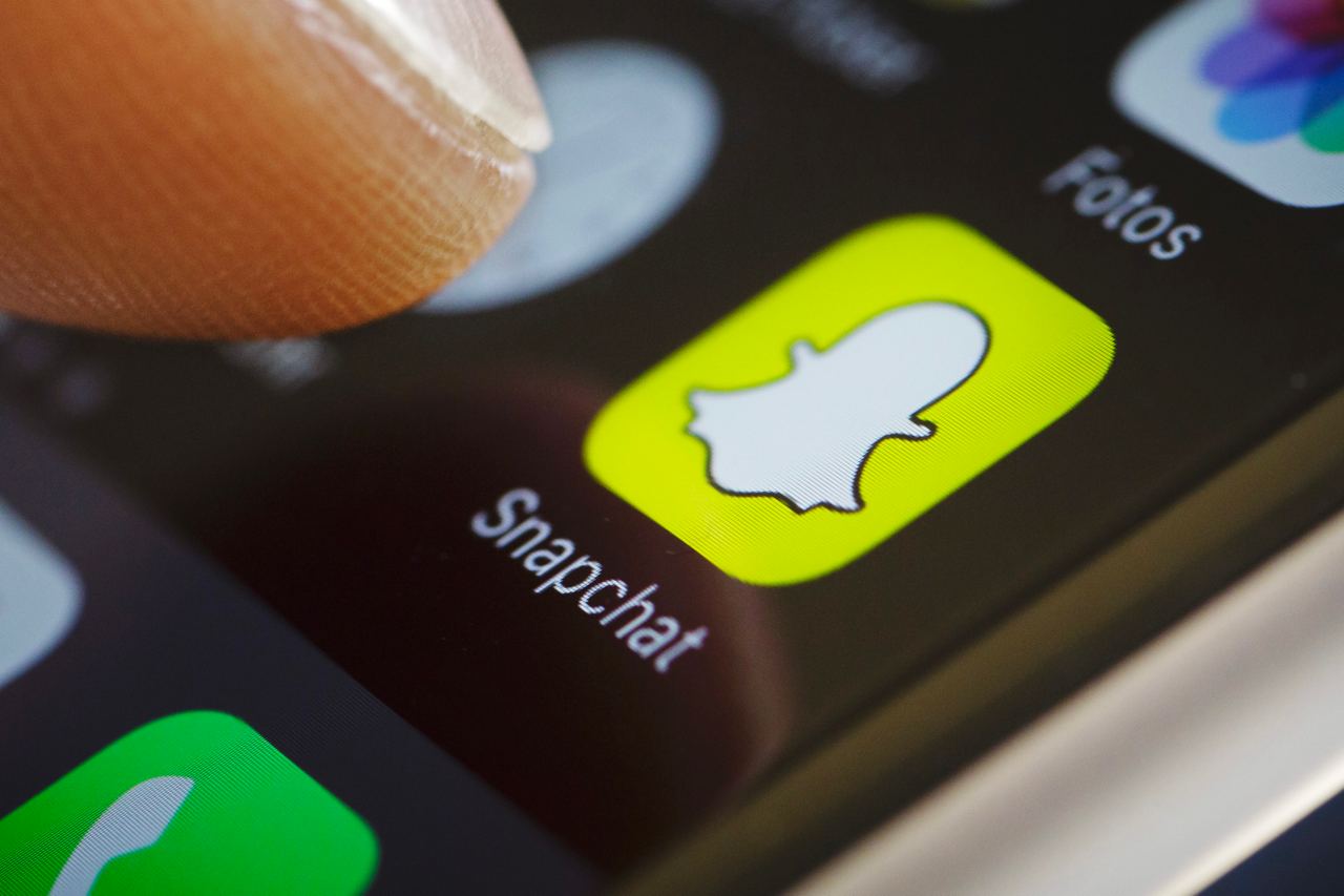 Snapchat ўсиш темпи бўйича Facebook ва Twitter’ни ортда қолдирди