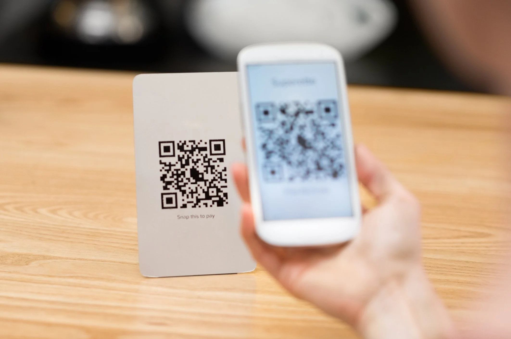 Тадбиркорлик субъектлари тўғрисидаги маълумотлар жамланган QR-кодни жойлаштириш нормалари белгиланди