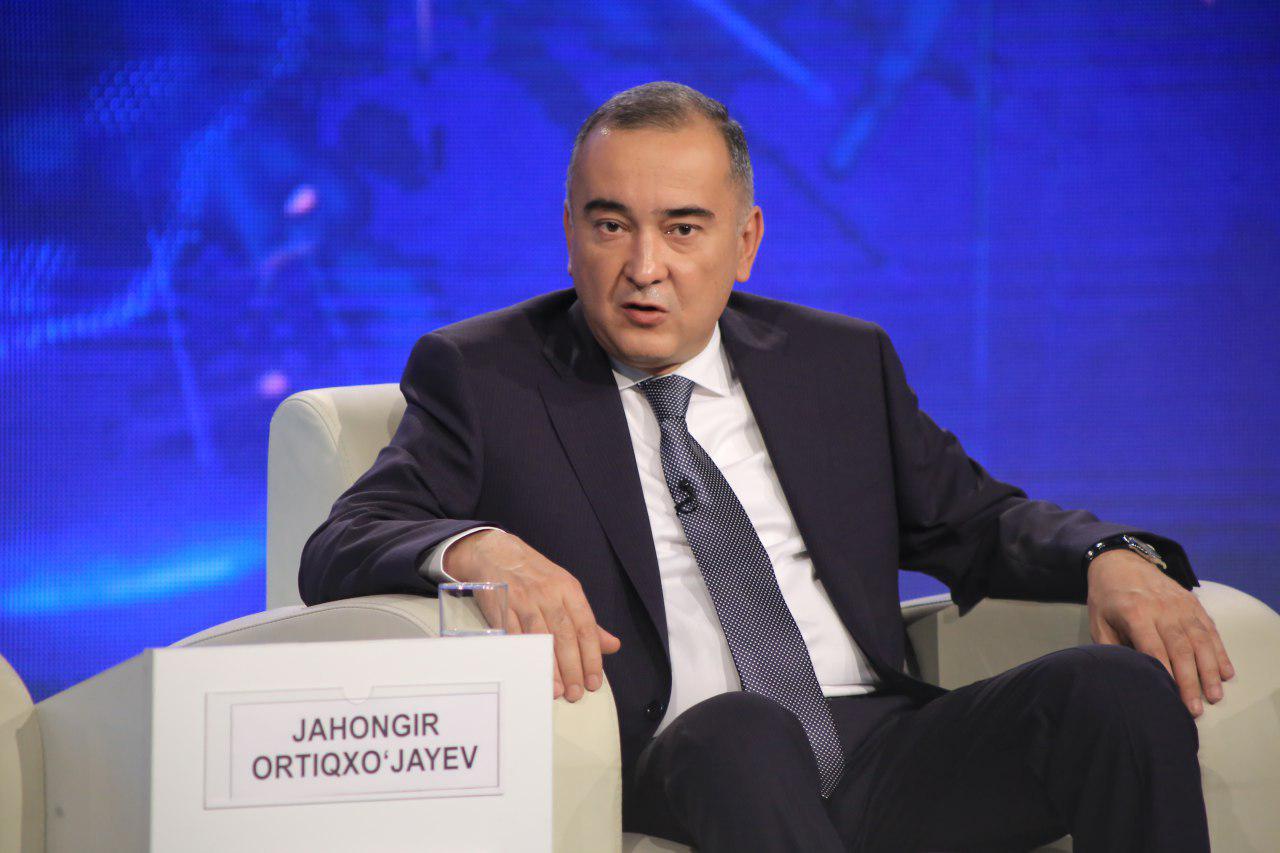 Жаҳонгир Ортиқхўжаев тадбиркорларга қандай ходимларни ишга олиш кераклиги бўйича тавсия берди