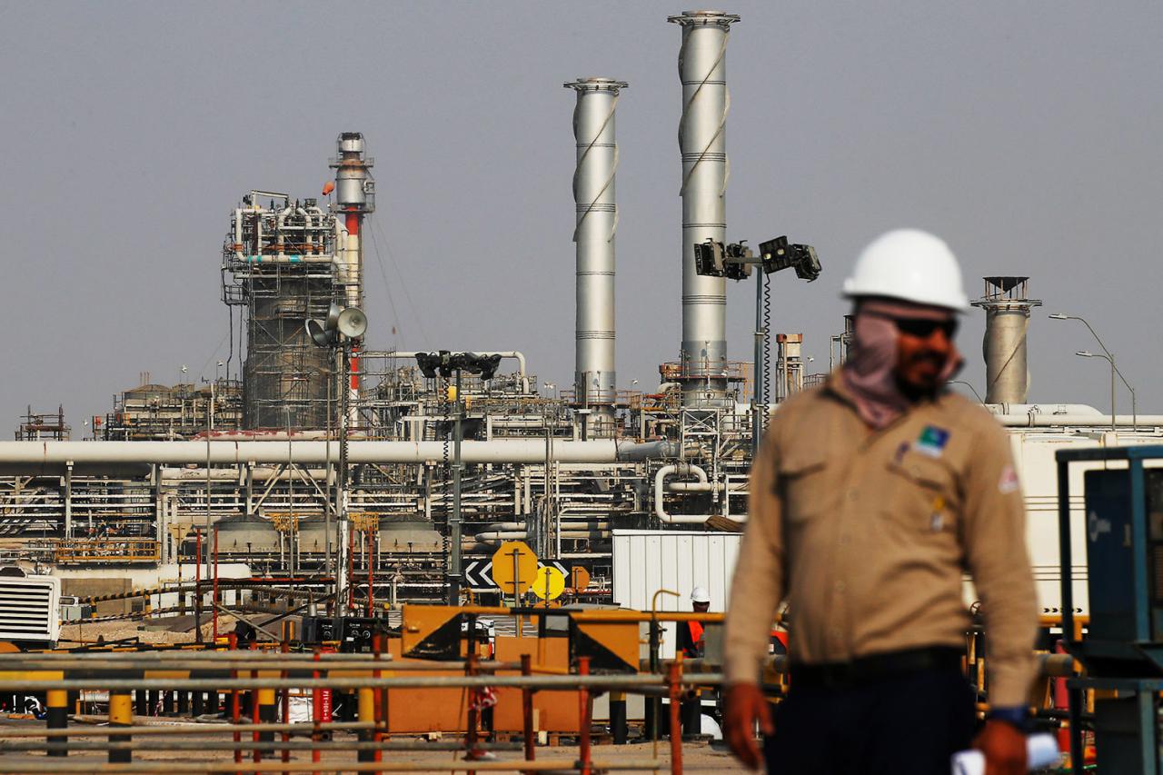 Саудия Арабистони Осиё учун нефть нархини оширди