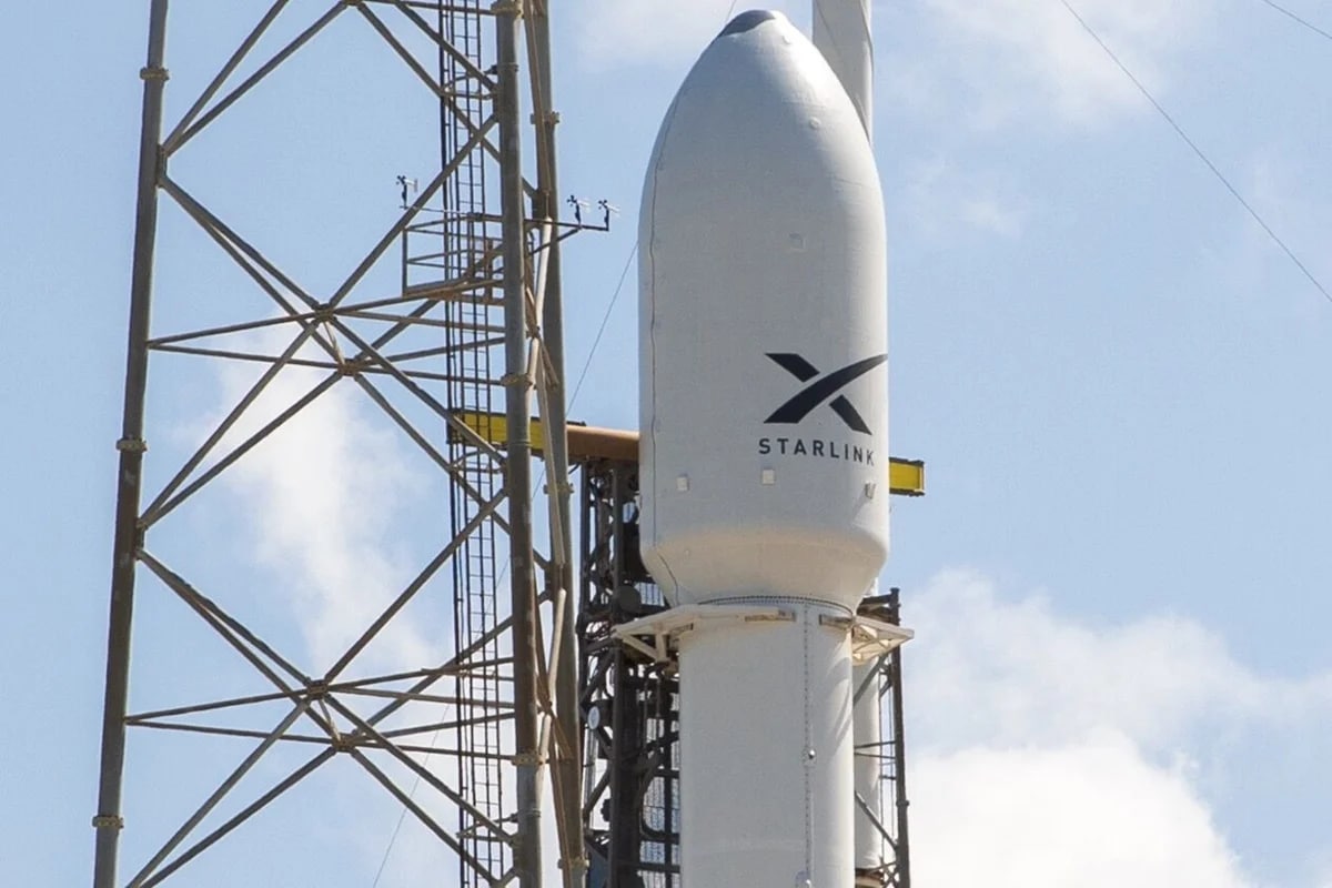 SpaceX ракетаси орбитага 46 та янги Starlink сунъий йўлдошини олиб чиқди