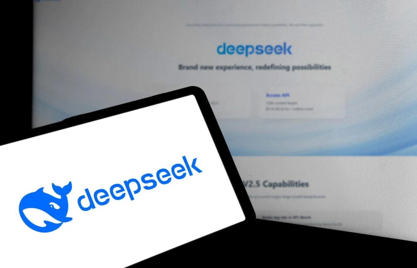 DeepSeek дунёдаги энг машҳур иловалардан бирига айланди. Аммо кўплаб давлатлар унга шубҳа билан қараяпти