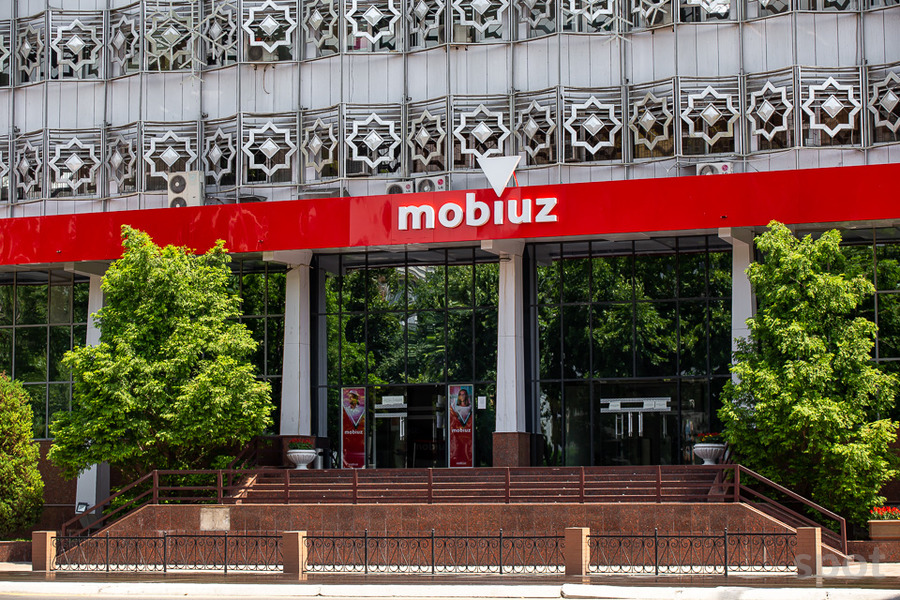Ўзбекистон Mobiuz мобил операторини 300 млн долларга сотишни режалаштирмоқда — Bloomberg