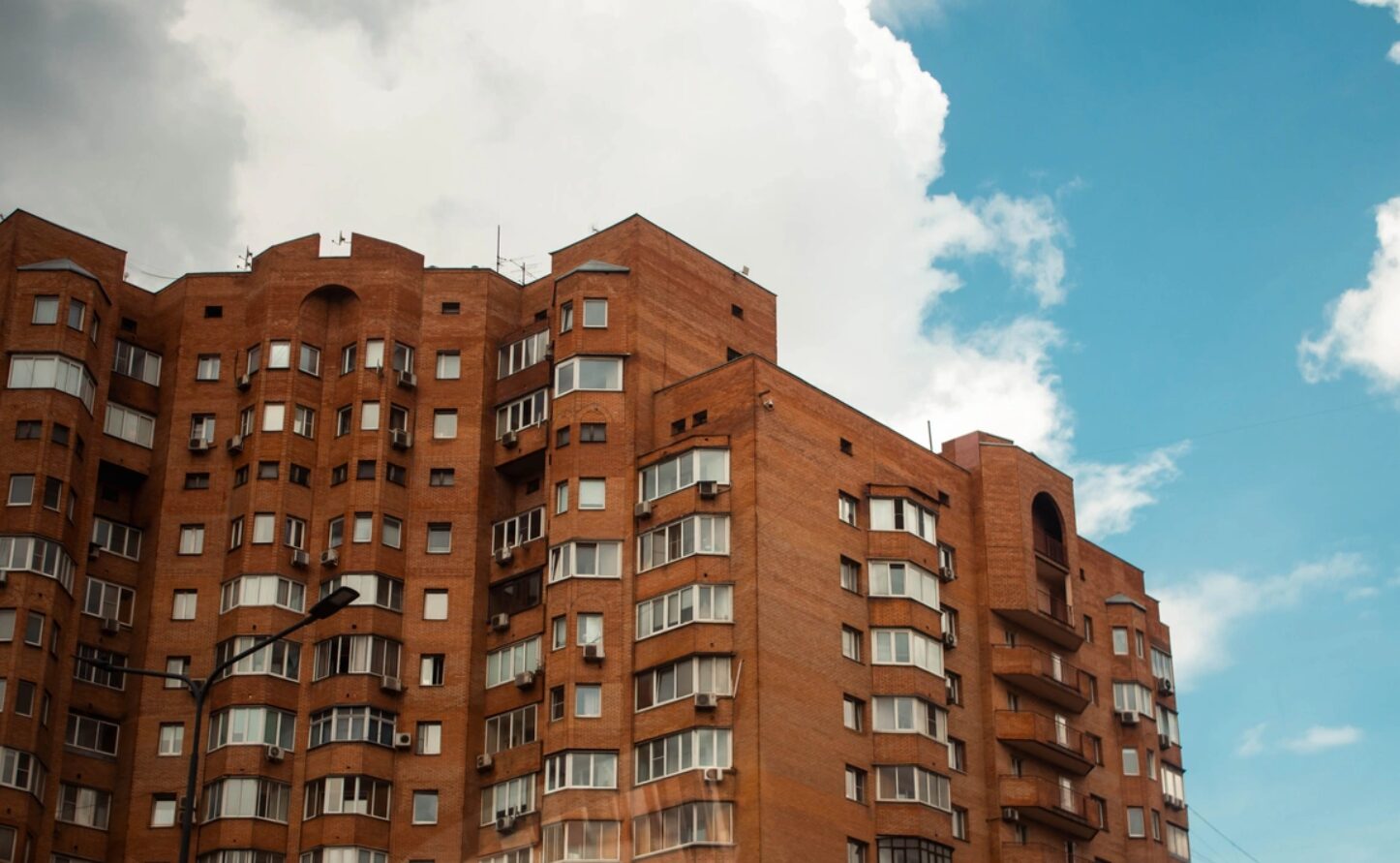 Ўзбекистонда битта хонадон учун ажратиладиган имтиёзли ипотека кредити миқдори 15 фоизга оширилади