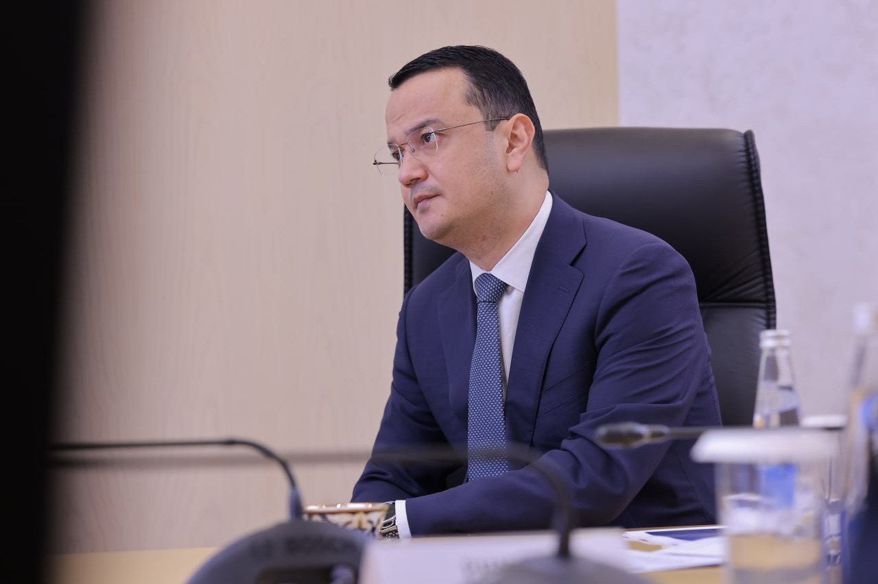 “Давлат қарзи кўпайиб кетгани ҳақидаги хавотирлар асоссиз” — инвестиция вазири