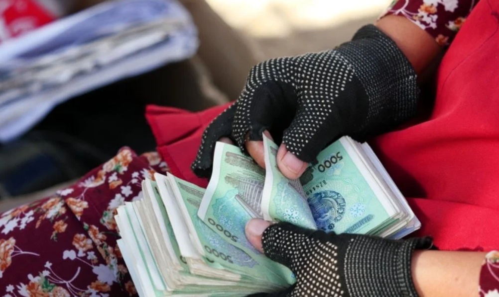 Ўзбекистонда камбағаллик чегараси 715 минг сўм деб белгиланди