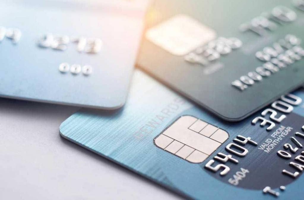 Ўзбекистонда муомаладаги банк карталари сони 70 миллиондан ошди