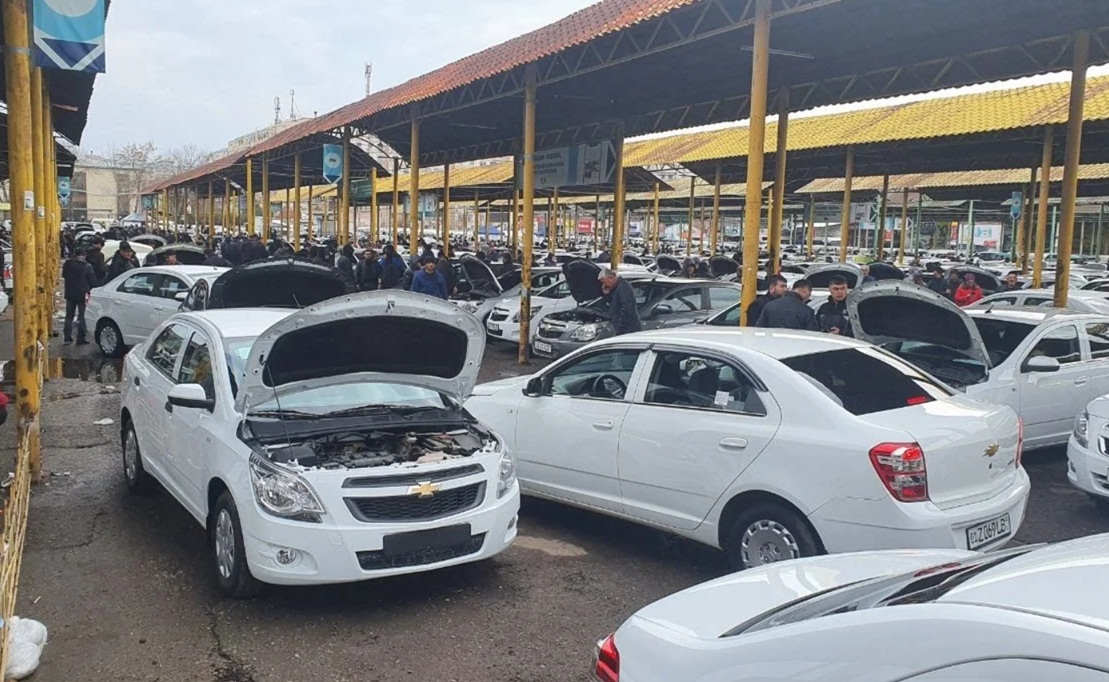 Ўзбекистонда автомобиллар савдоси ошди