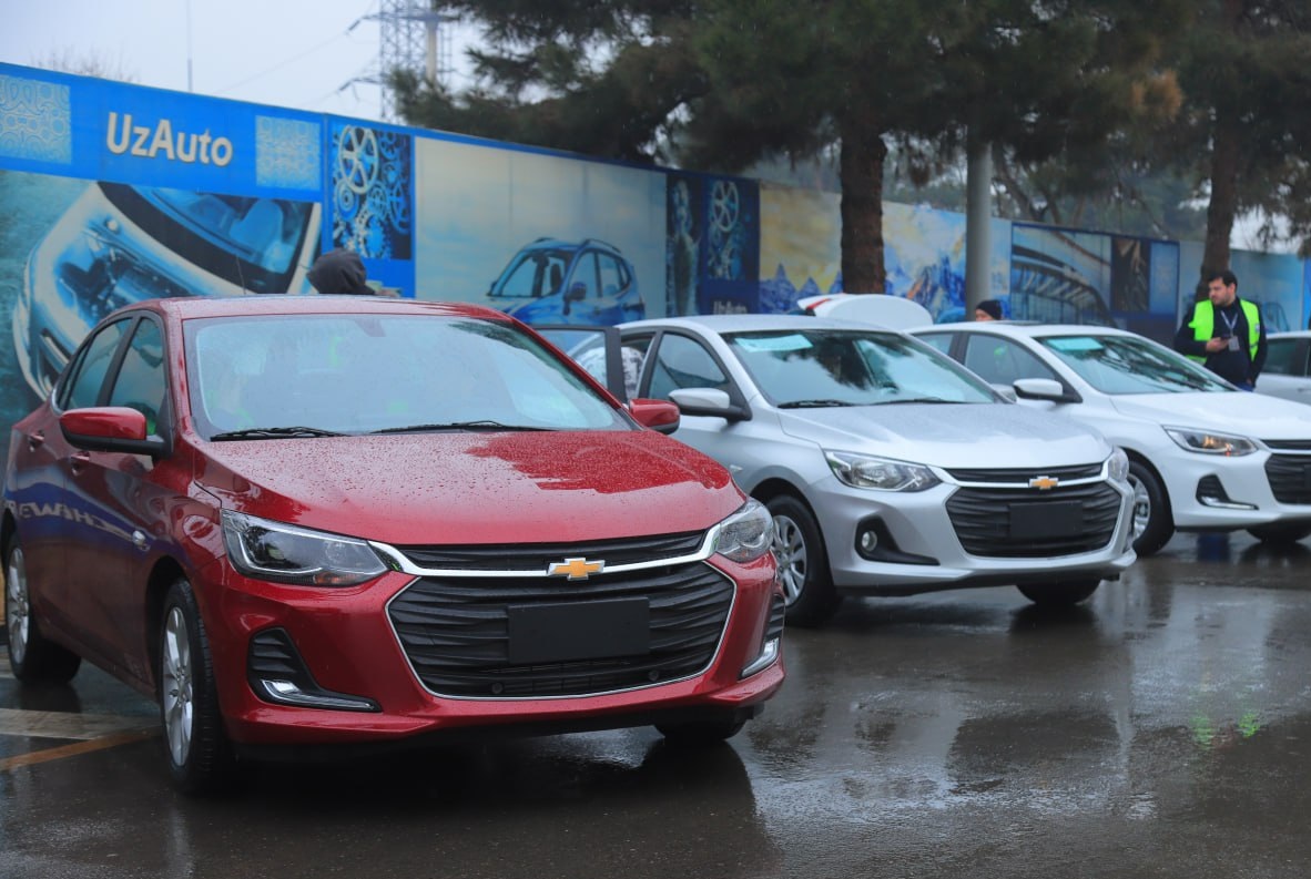 Ўзбекистонда март ойида жами 78 мингдан ортиқ енгил автомобиль сотилди