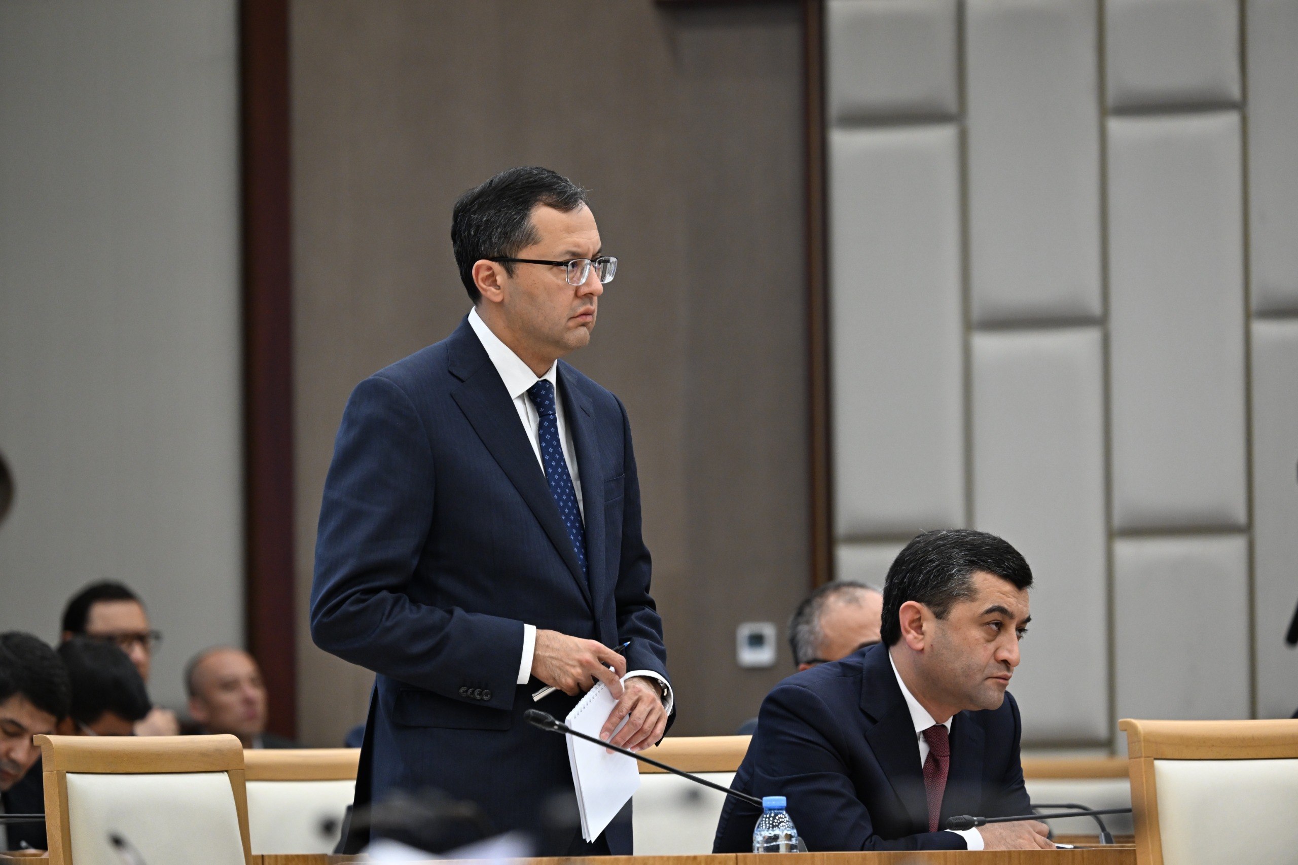 Президент туман банкирларини сунъий интеллектга ўқитиш бўйича топшириқ берди