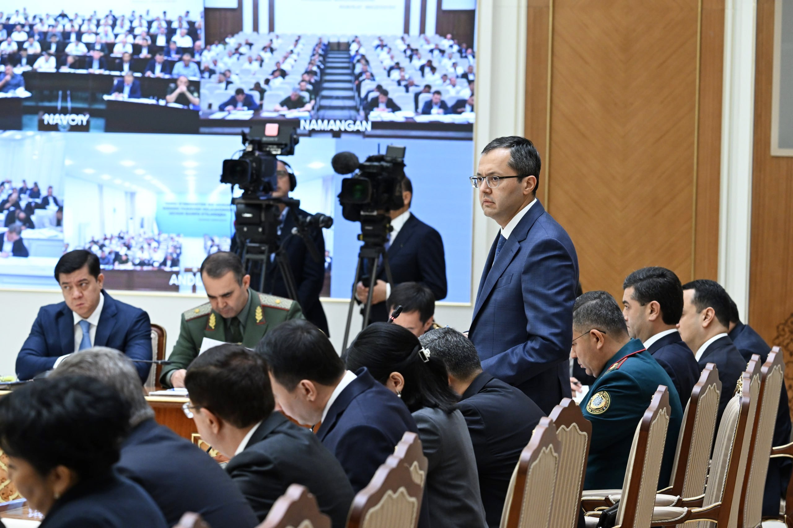 Президент банкларнинг маҳалладаги ишидан мутлақо норози эканини айтди